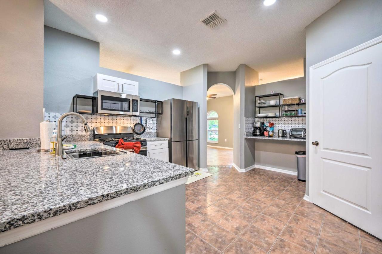 Sunny Clermont Retreat With Pool 12 Mi To Disney! Orlando Eksteriør bilde